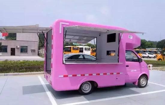 程力威牌CLW5021XSHE5型售貨車