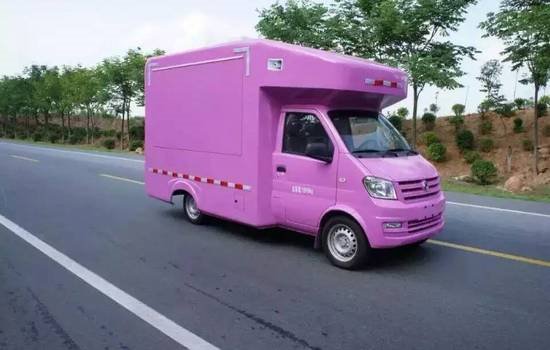 程力威牌CLW5021XSHE5型售貨車
