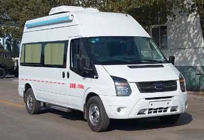  程力威牌CLW5045XLJJ5型旅居車
