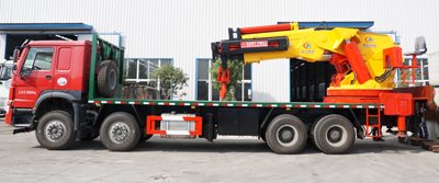 程力威牌CLW5430JQZZ5型汽車起重機(jī)