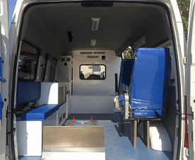 程力威牌CLW5040XSCJ5型傷殘運(yùn)送車