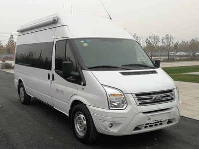程力威牌CLW5040XZH5型指揮車