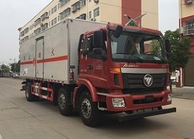 程力威牌CLW5220XQYB5型爆破器材運輸車