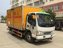 程力威牌CLW5072XQYH5型爆破器材運輸車