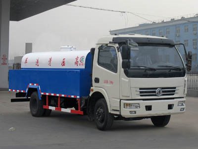 程力威牌CLW5070GQX5型清洗車(chē)