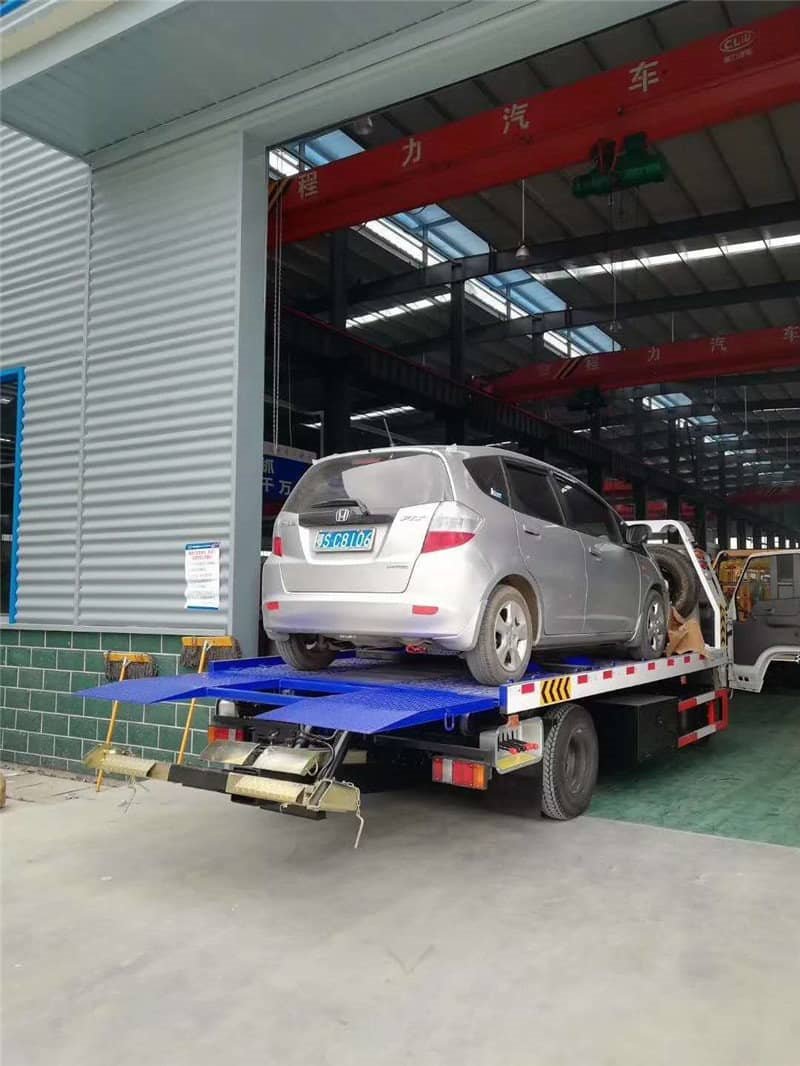   江鈴順達(dá)藍(lán)牌一拖二清障車(chē)
