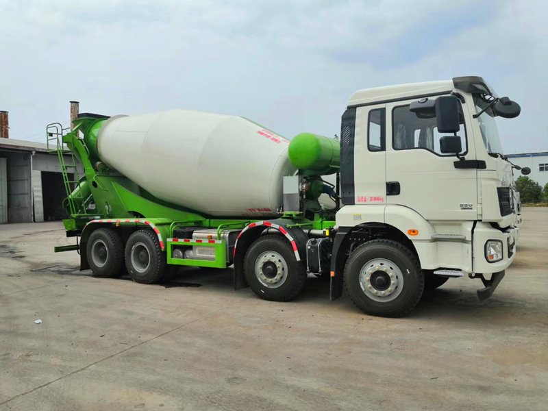 陜汽德龍輕量化攪拌車基建工程常用車型