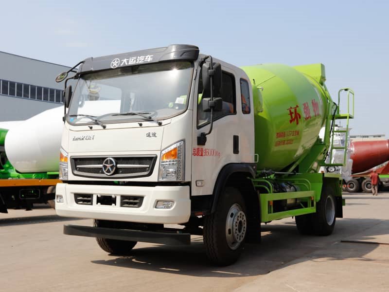大運(yùn)小攪拌車(chē)多少錢(qián)可以買(mǎi)一臺(tái)6方