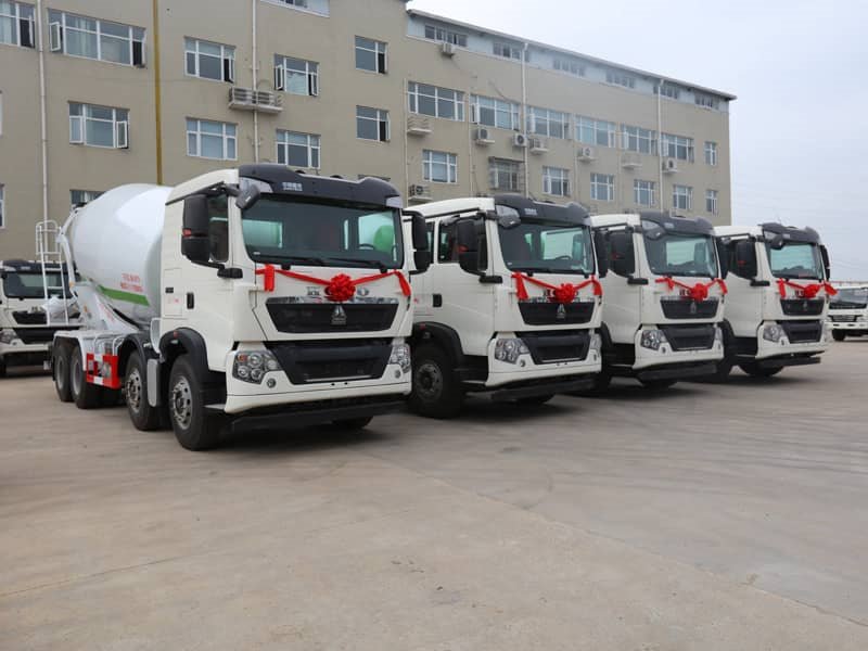 安徽豪沃TX輕量化12方攪拌車現(xiàn)車價格