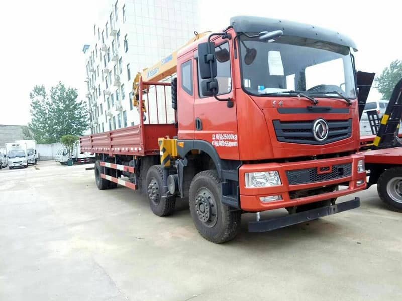 東風(fēng)T5徐工10噸隨車吊