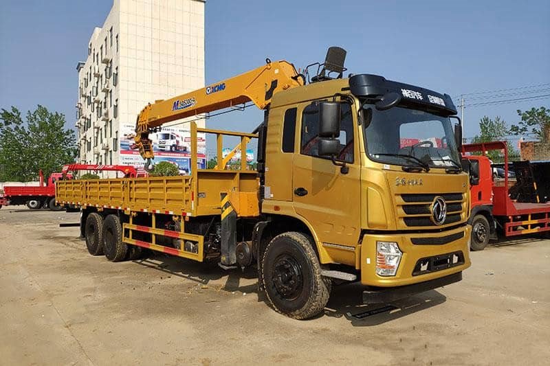東風(fēng)D3徐工后八輪12噸隨車吊