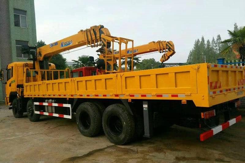東風(fēng)特商前四后八徐工14噸隨車吊