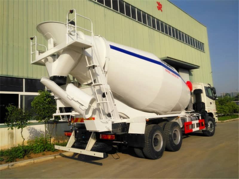 福田歐曼12方輕量化攪拌車(chē)