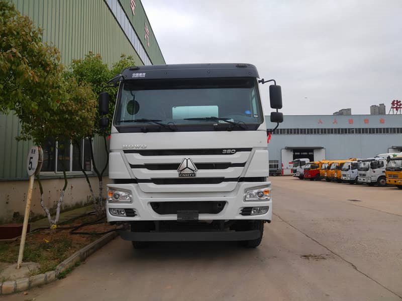 大馬力的重載HOWO-380攪拌車
