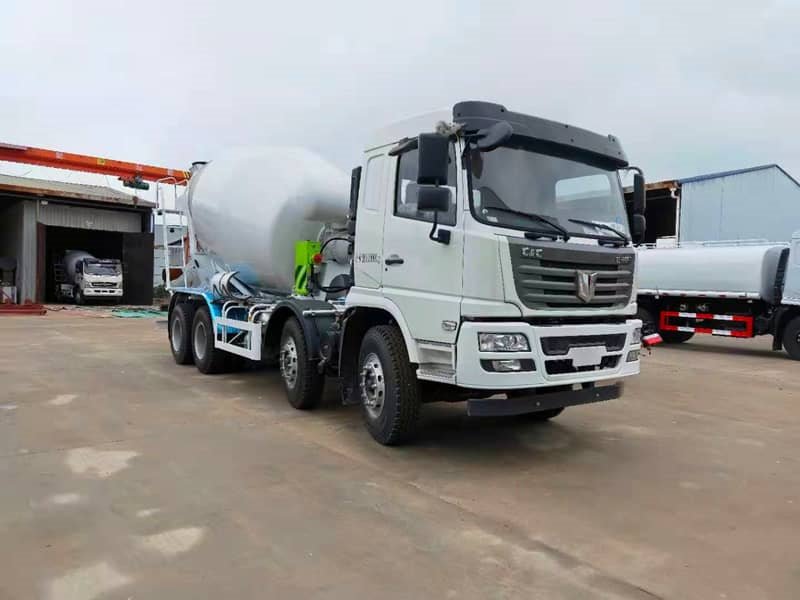 聯(lián)合10一14方輕量化攪拌車輕裝上陣