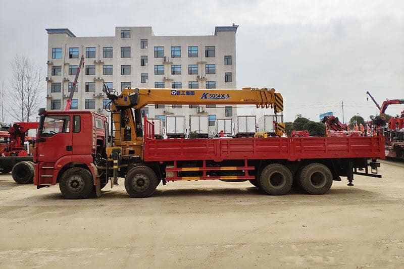 陜汽德龍16噸徐工隨車吊