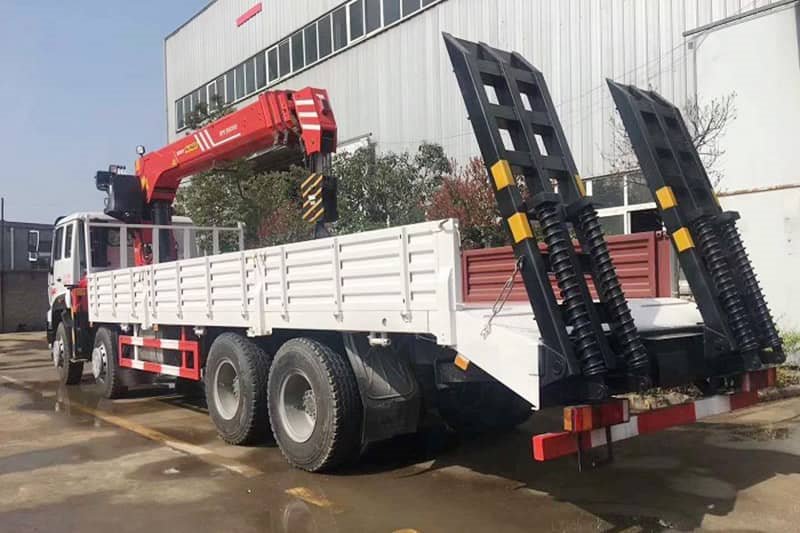 重汽斯太爾前四后八徐工16噸隨車吊