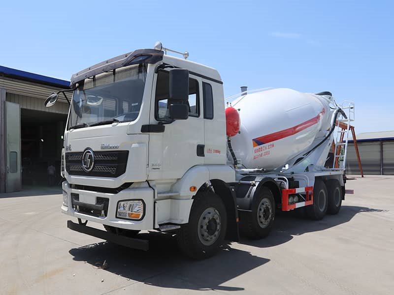 12方陜汽德龍M3000輕量化攪拌車配置