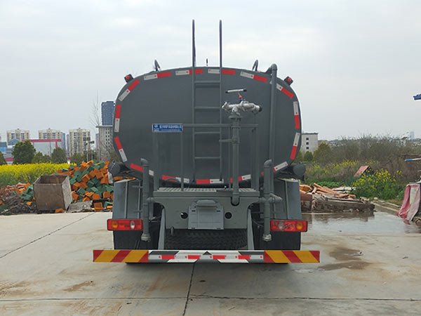 程力威牌CLW5161GSSD6灑水車
