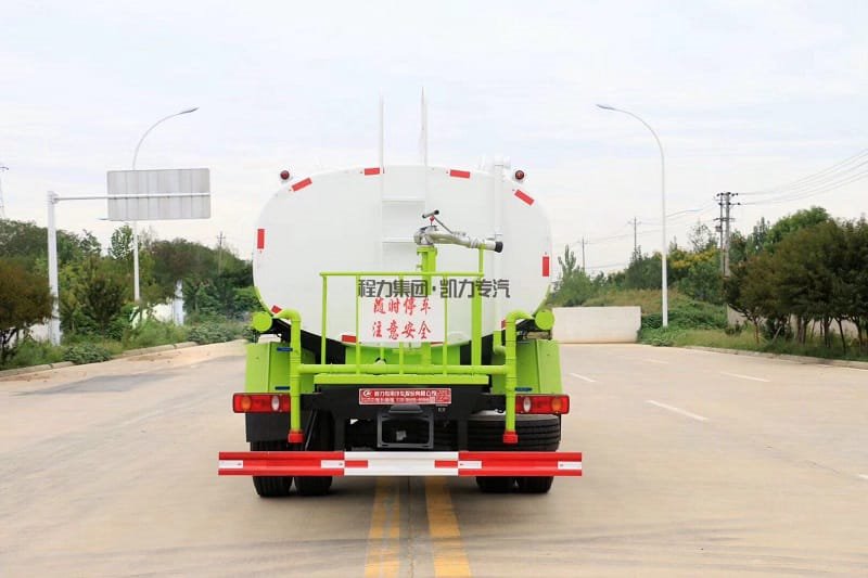 程力威牌CLW5184GSSD6灑水車