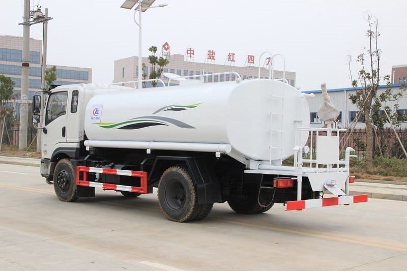 程力威牌CLW5182GPSZD6綠化噴灑車