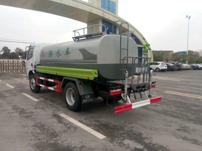 程力威牌CLW5160GPSD6綠化噴灑車