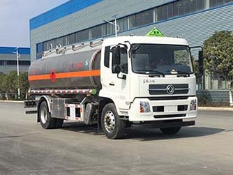 程力威牌CLW5180GYYLD6鋁合金運(yùn)油車