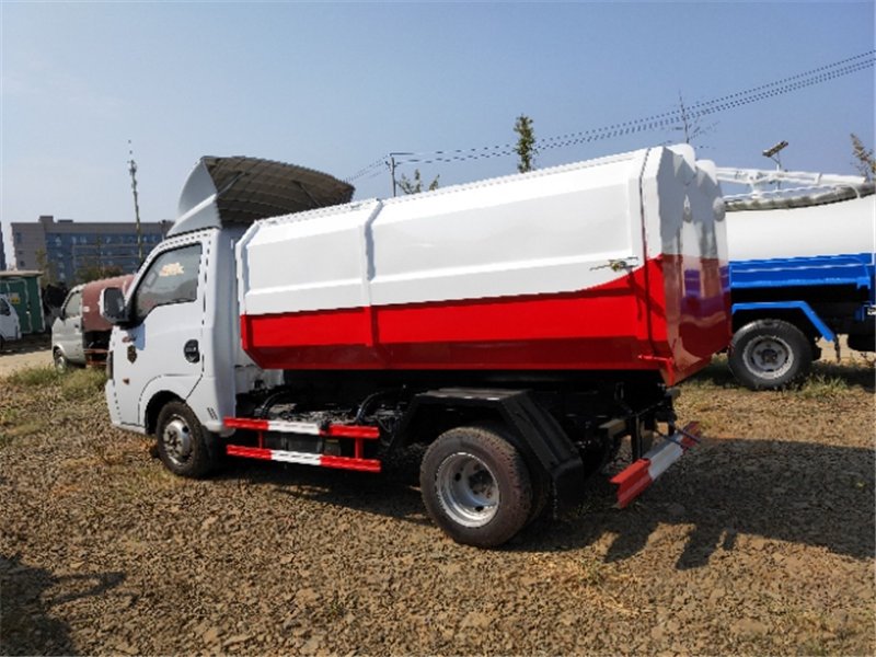 程力威牌CLW5030ZZZD6自裝卸式垃圾車(chē)