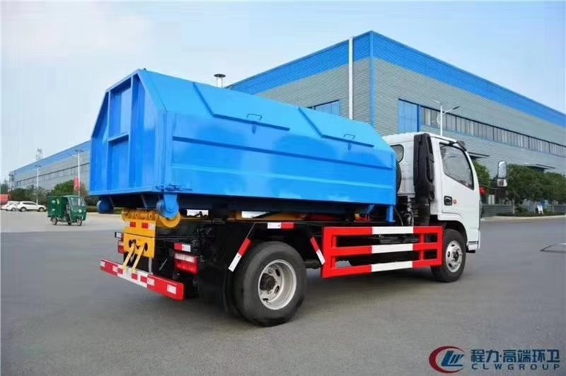 程力威牌CLW5070ZXXD6車廂可卸式垃圾車