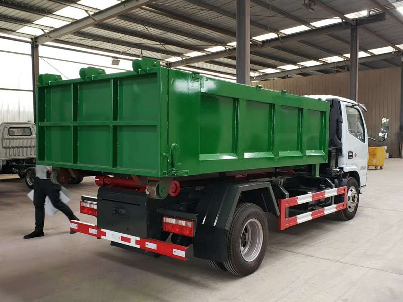 程力威牌CLW5040ZXXE6車廂可卸式垃圾車