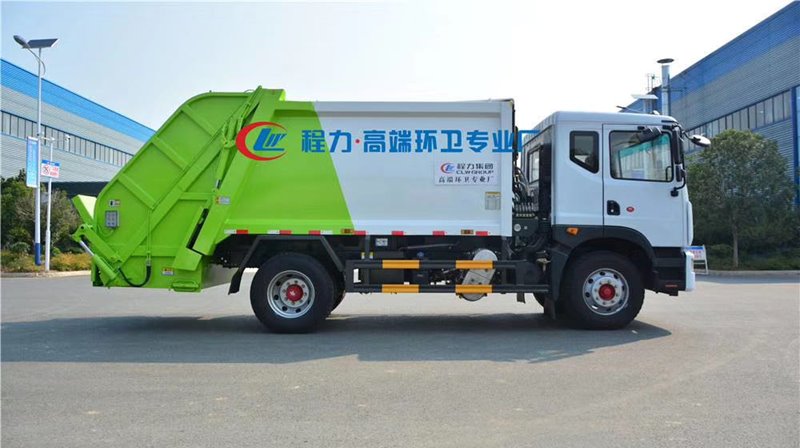程力威牌CLW5181ZYS6壓縮式垃圾車
