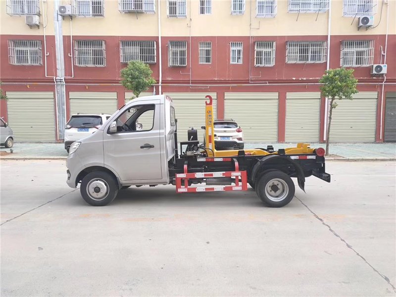 程力威牌CLW5030ZXXSC6車廂可卸式垃圾車