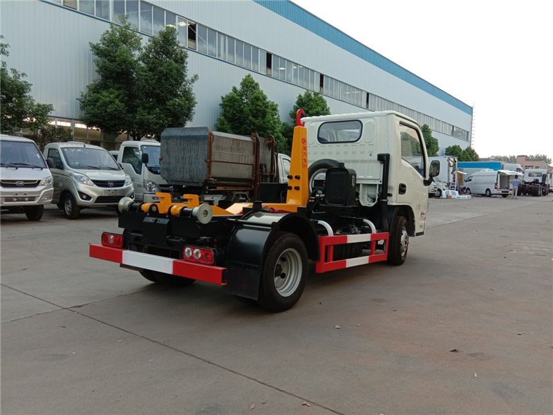程力威牌CLW5030ZXXSH6車(chē)廂可卸式垃圾車(chē)