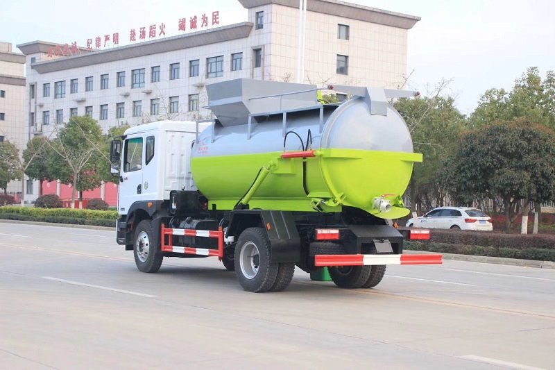 程力威牌CLW5160TCA6餐廚垃圾車