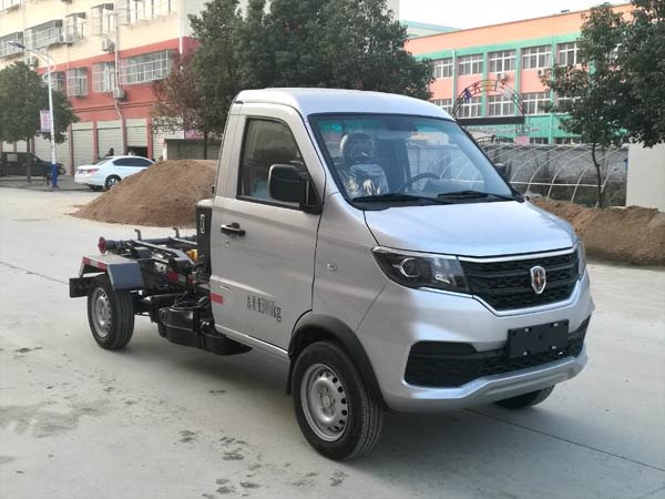 程力威牌CLW5030ZXXSY6車廂可卸式垃圾車