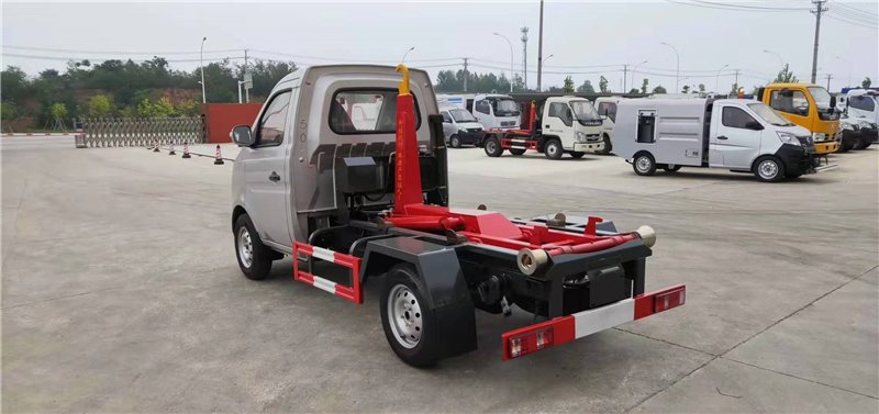 程力威牌CLW5031ZXXSC6車廂可卸式垃圾車