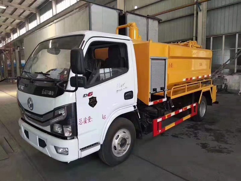 程力威牌CLW5040GQW6清洗吸污車
