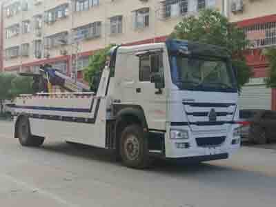 程力威牌CLW5200TQZ6清障車