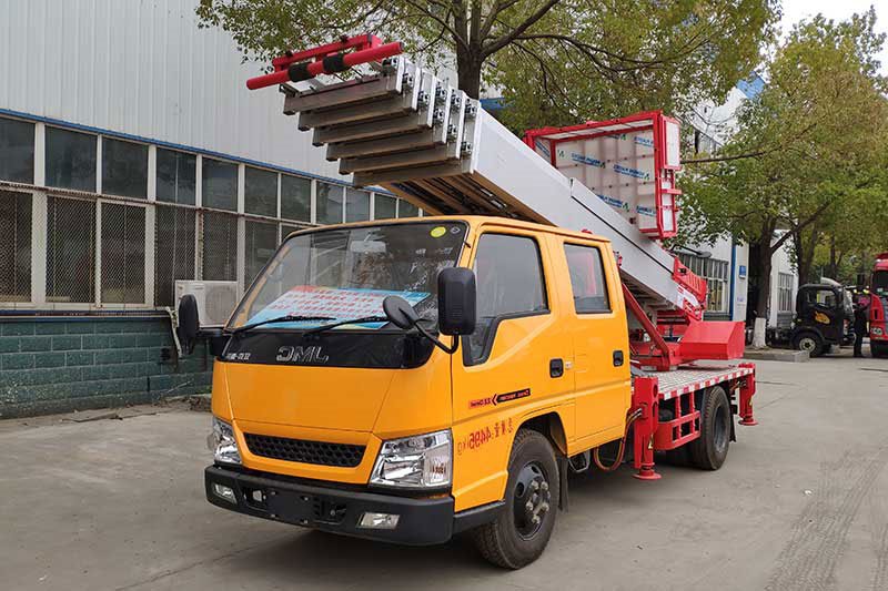 程力威牌CLW5046JGKJ6高空作業(yè)車(chē)