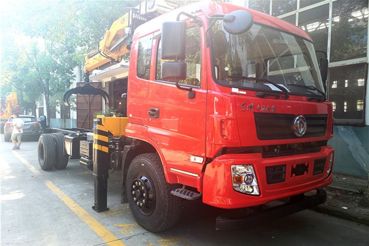程力隨車抓隨車吊廠家