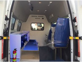 程力威牌CLW5041XJHCD6救護車