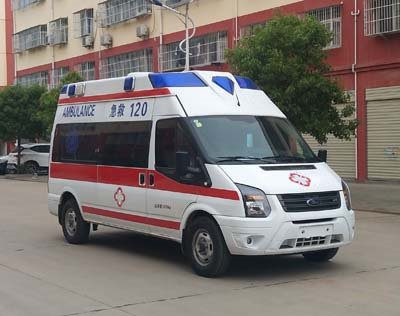 程力威牌CLW5041XJHJX6救護車