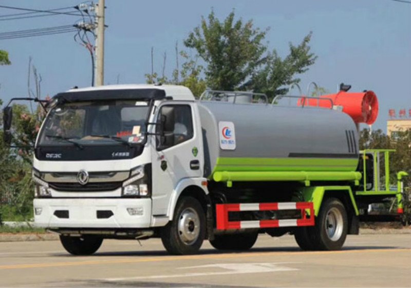 多利卡D7灑水車低價(jià)出售