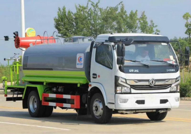 多利卡D7灑水車低價(jià)出售