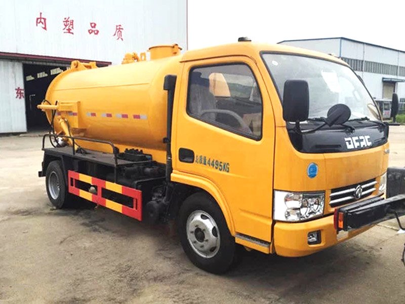 東風(fēng)清洗吸污車的功能及組成