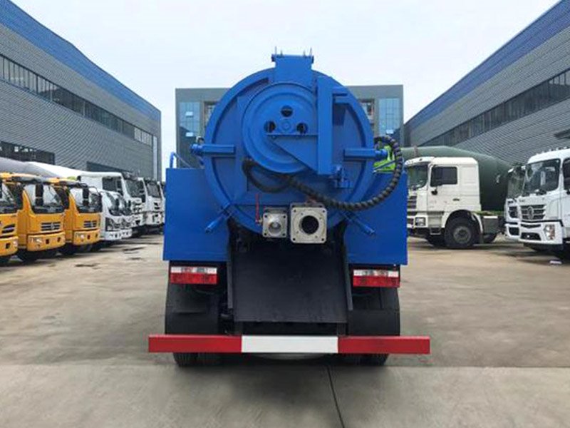 藍牌國六東風(fēng)5噸高壓清洗吸污車