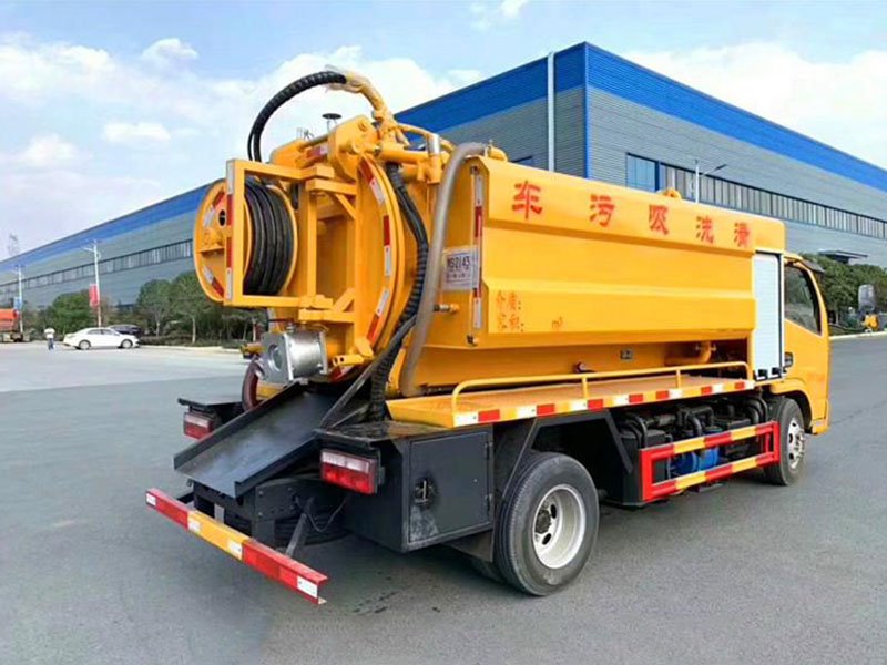 東風(fēng)清洗吸污兩用車價(jià)格