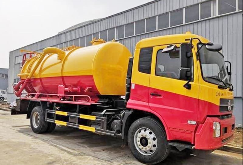 東風(fēng)天龍后雙橋清洗吸污車介紹