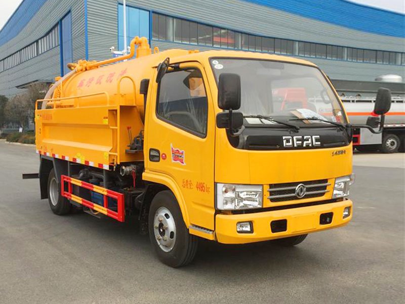 東風(fēng)清洗吸污兩用車價錢