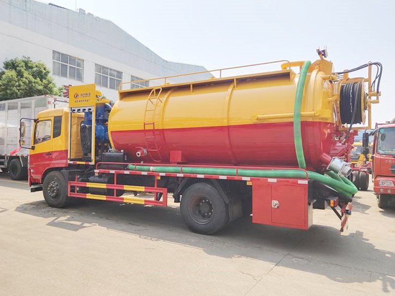 隨州廠家吸污吸糞車樣式美觀經(jīng)久耐用